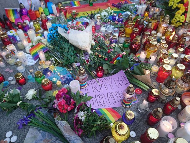 Acto de solidaridad por la Masacre de Orlando