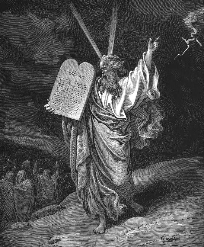 Moisés desciende con los diez mandamientos