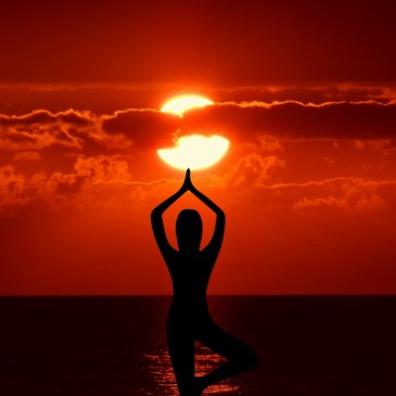 Meditación al atardecer.